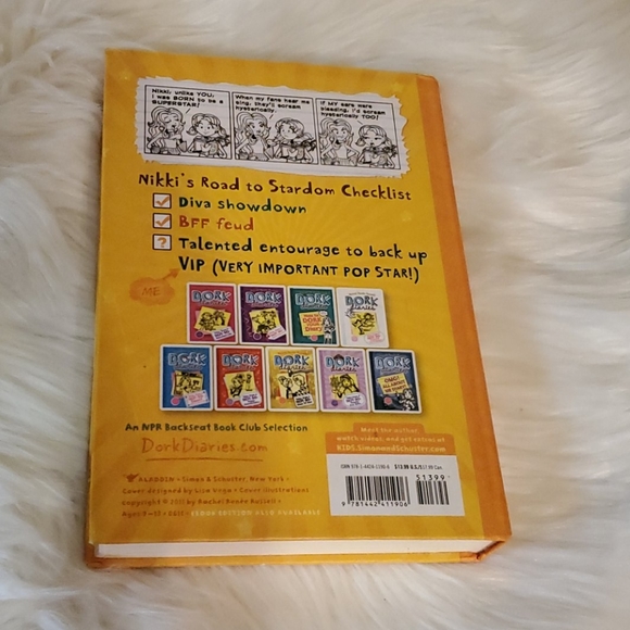 Dork Diaries #3 - Picture 2 of 3